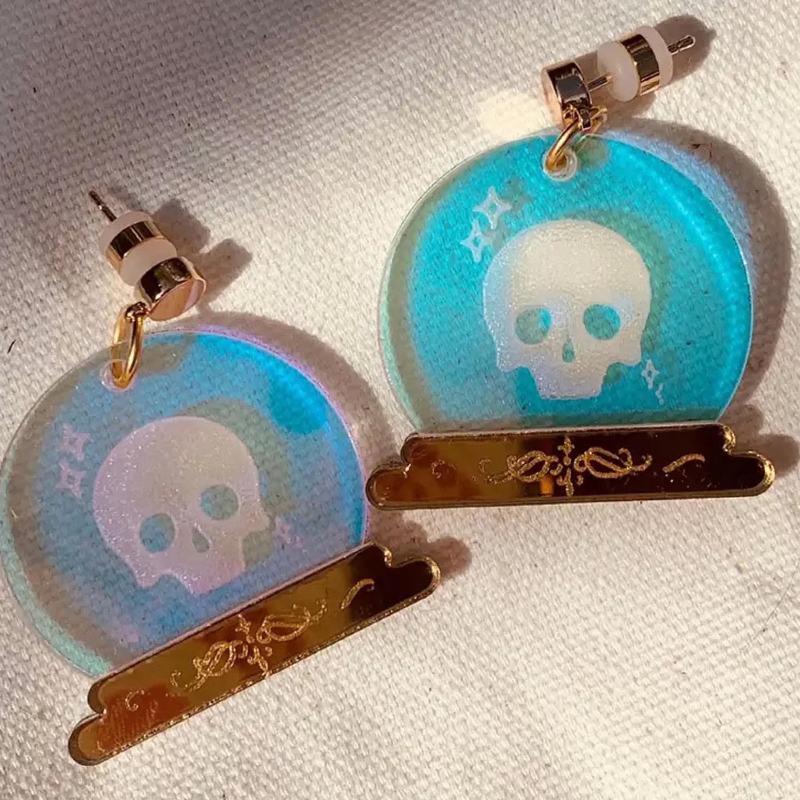 Studio Nena Jewellery>Crystal Ball Skull Earrings