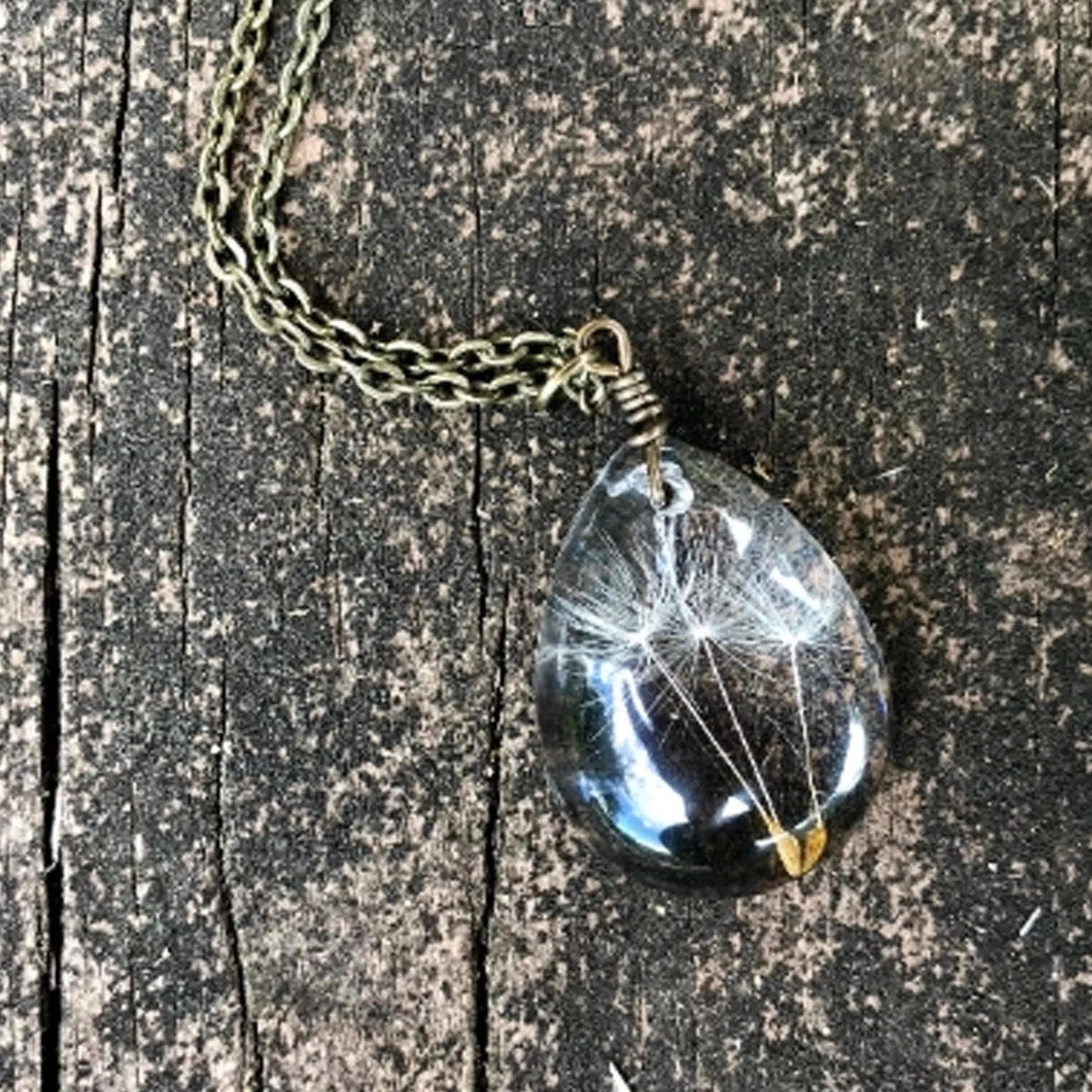 The Pretty Pickle Jewellery>Dandelion Seed Necklace Gunmetal