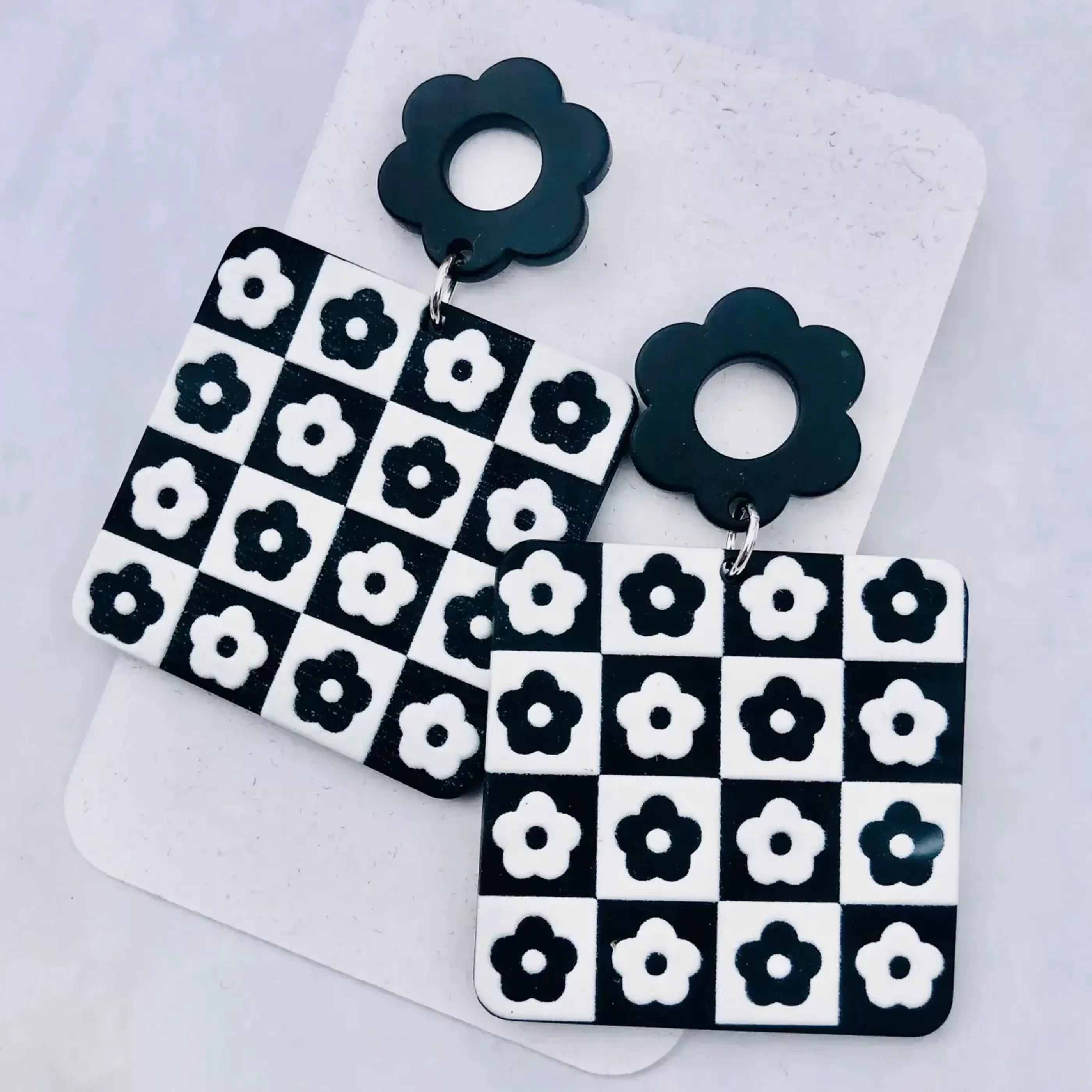 Luster Jewellery>Flower Checkerboard Square Drops