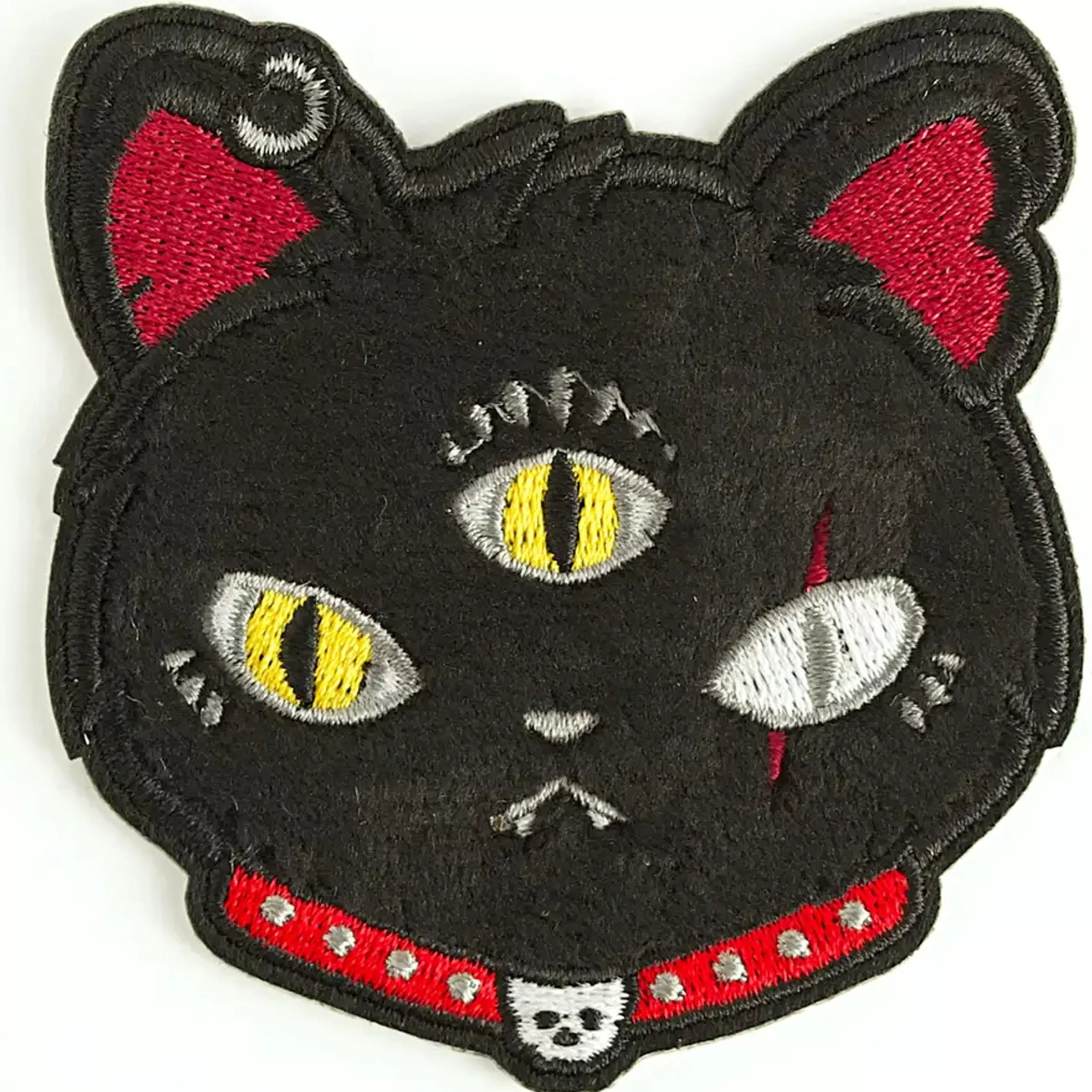 LuxCups Creative Pins, Patches & Keychains>Gritty Kitty Patch