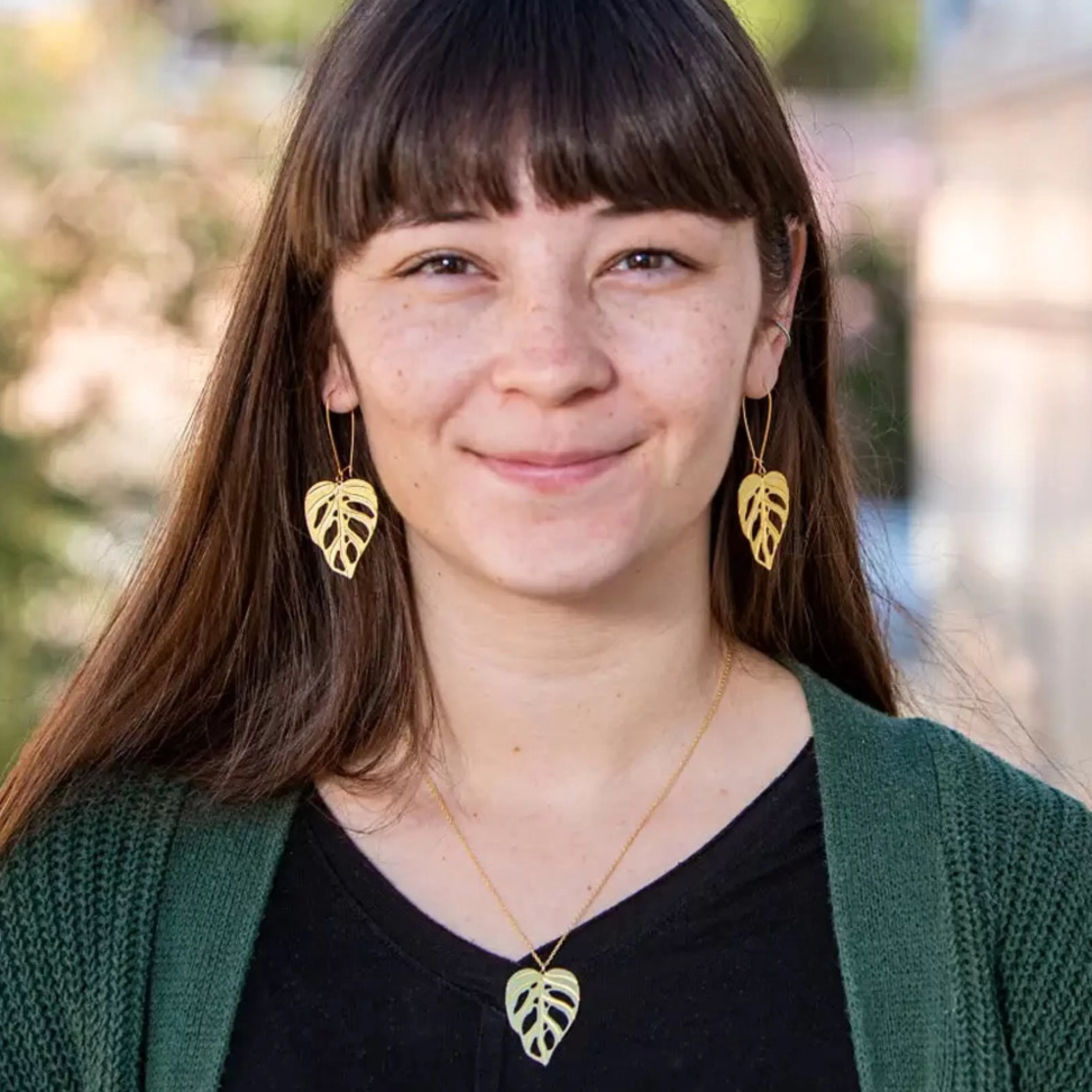 A Tea Leaf Jewelry Jewellery>Monstera Adansonii Earrings Gold