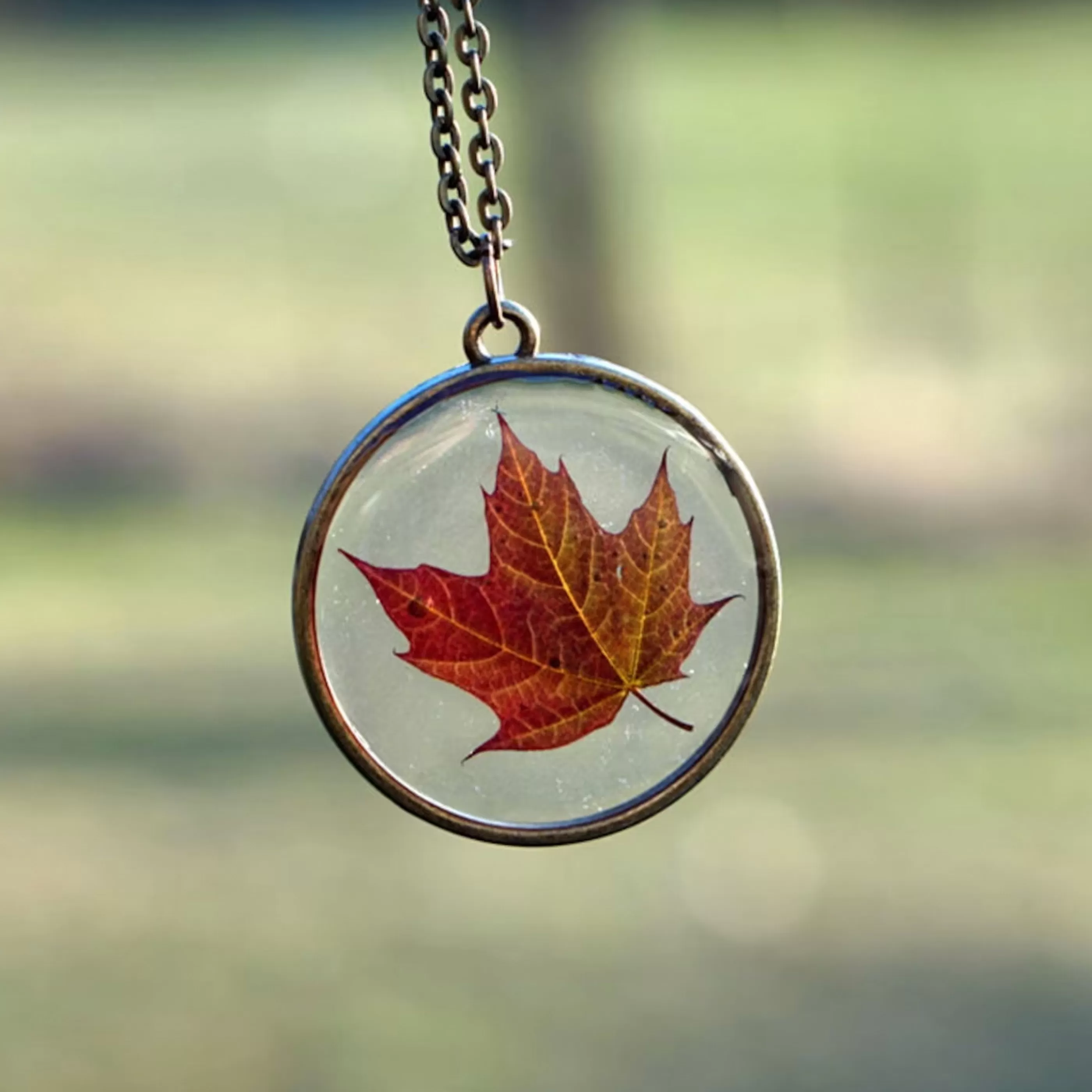 The Pretty Pickle Jewellery>Red Maple Leaf Necklace