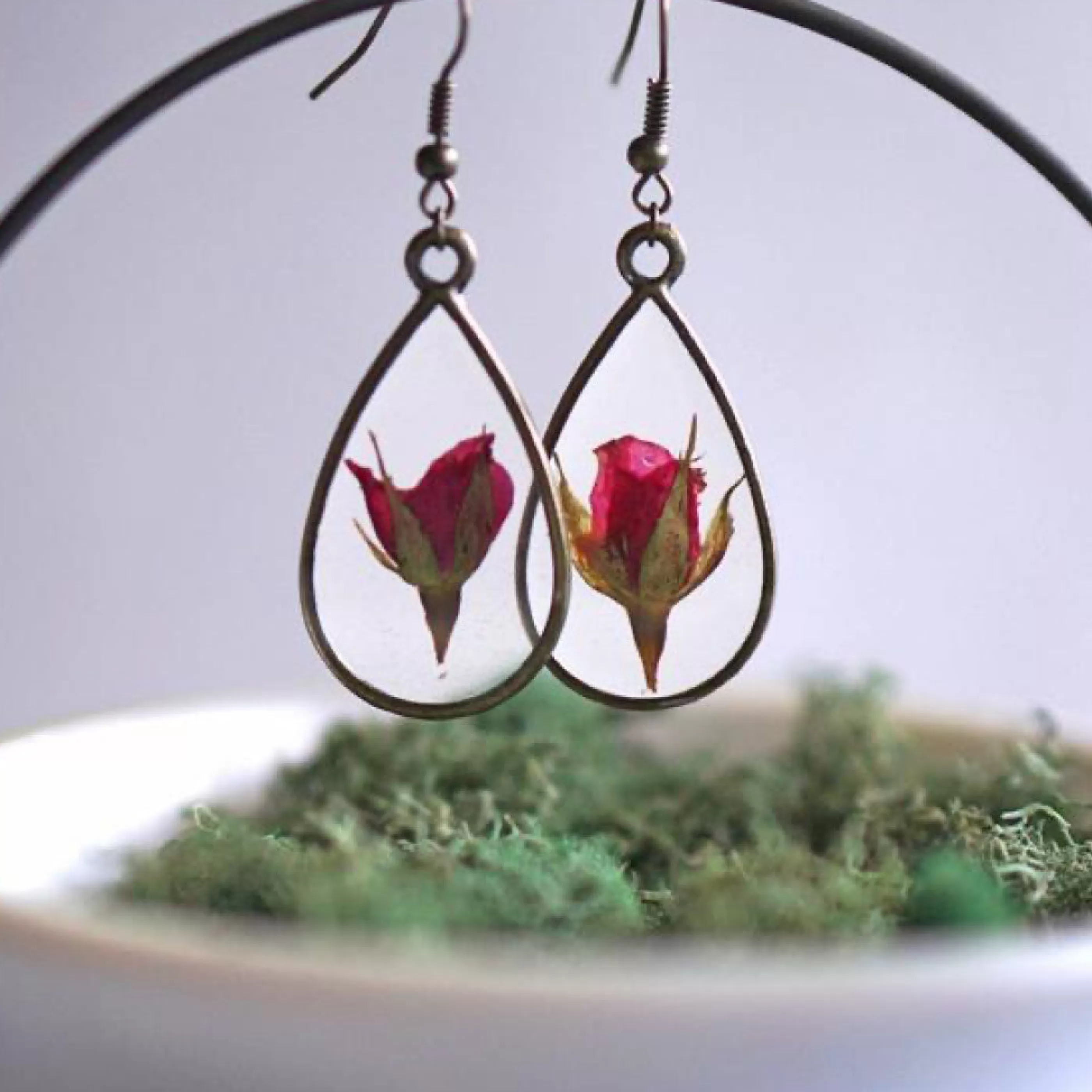 The Pretty Pickle Jewellery>Rose Pendant Earrings