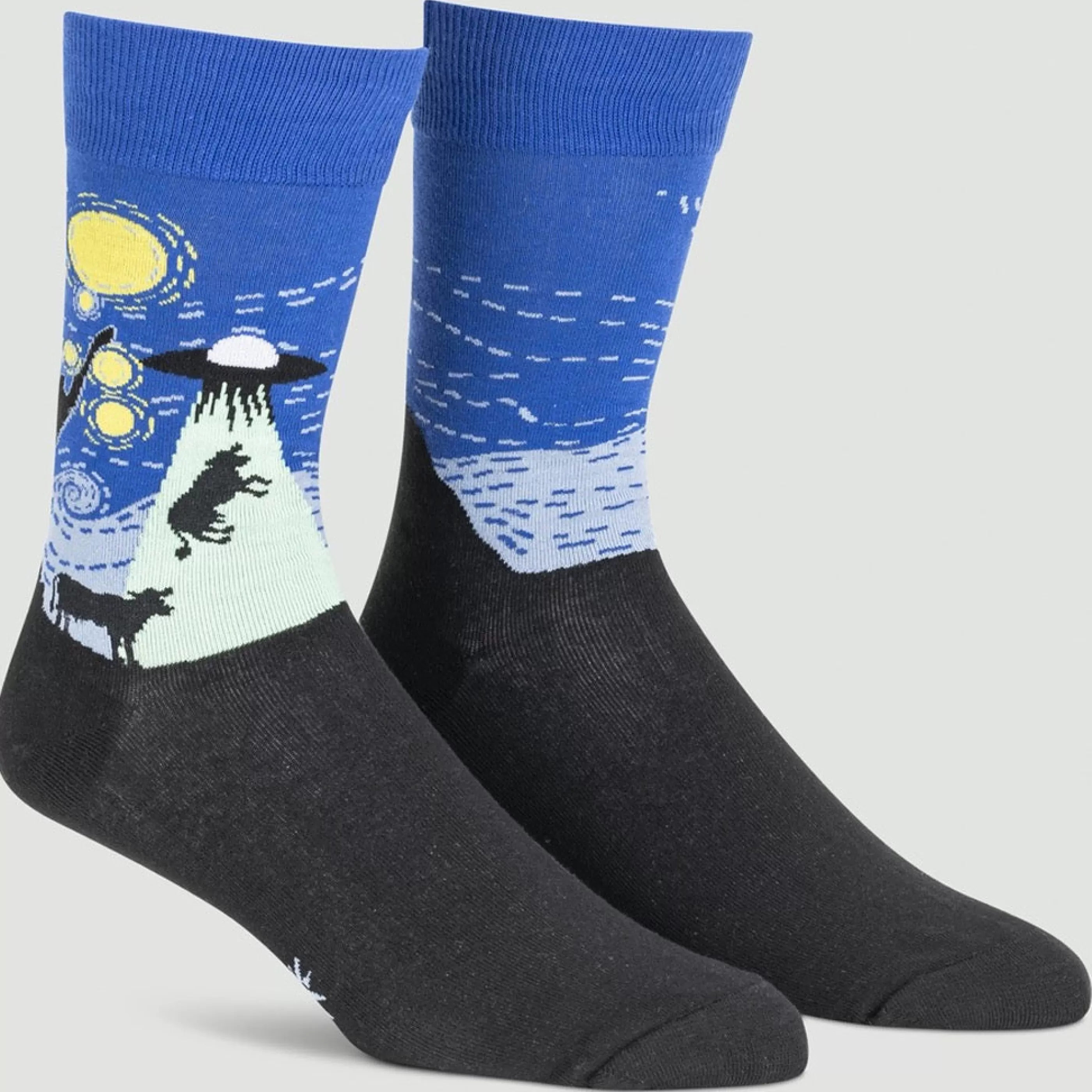 Sock It To Me Men's Socks>The Starry Flight Men's Crew Socks